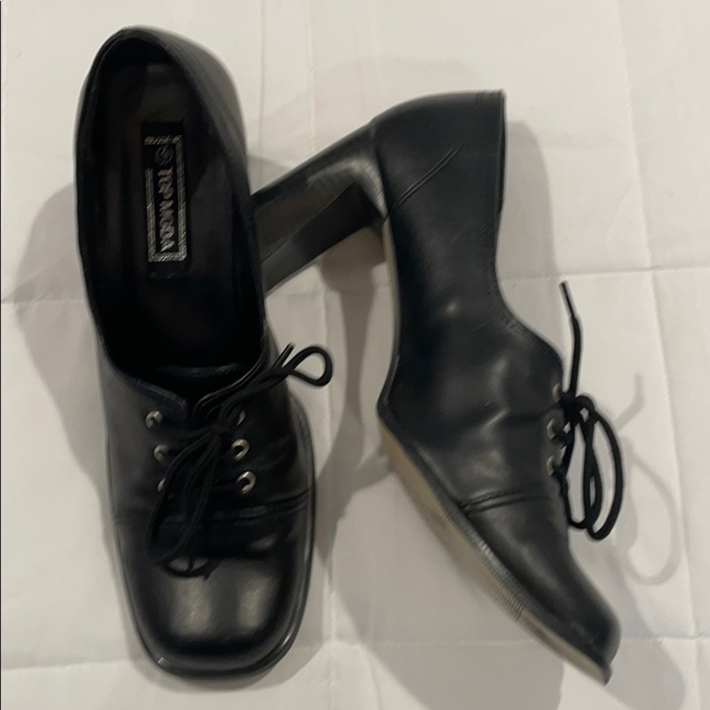 Top Moda Lace-Up Heels Size 9 EUC